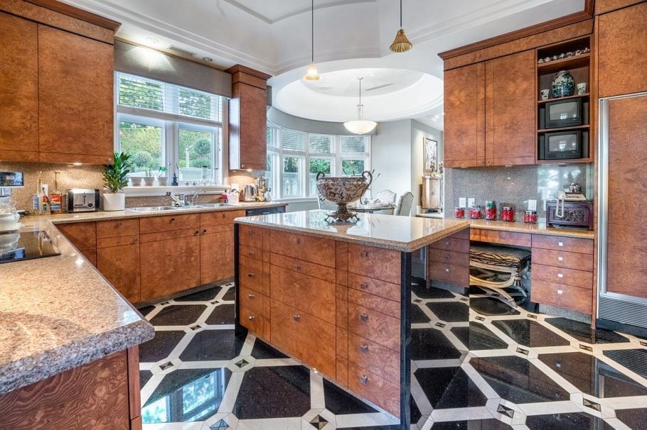 4788 Belmont Avenue Vancouver, BC - 16