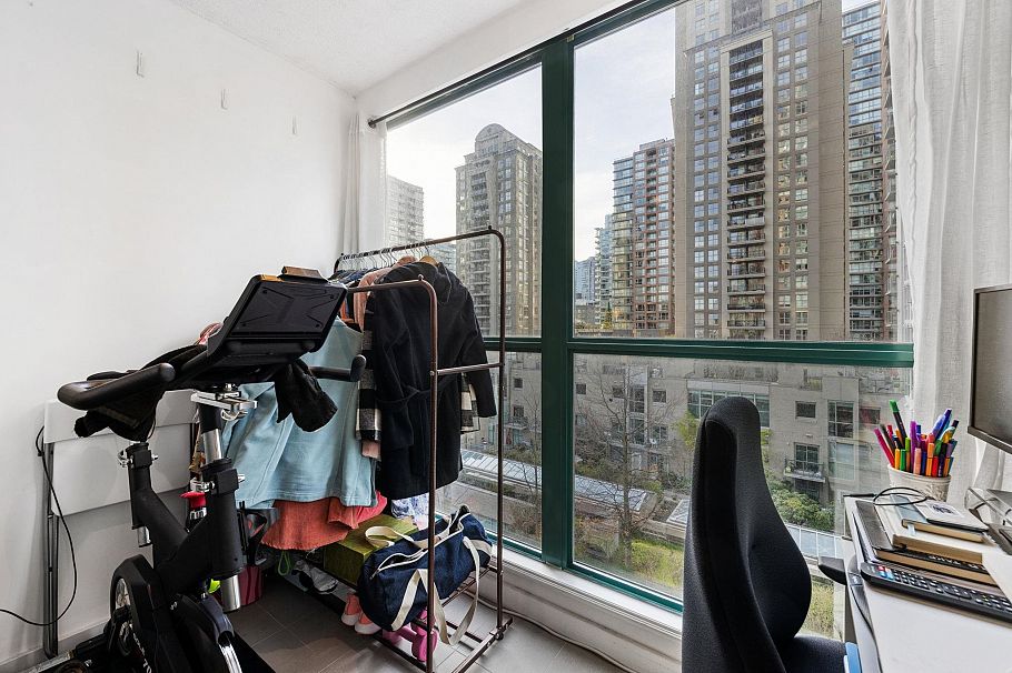 801 939 Homer Street Vancouver, BC - 26