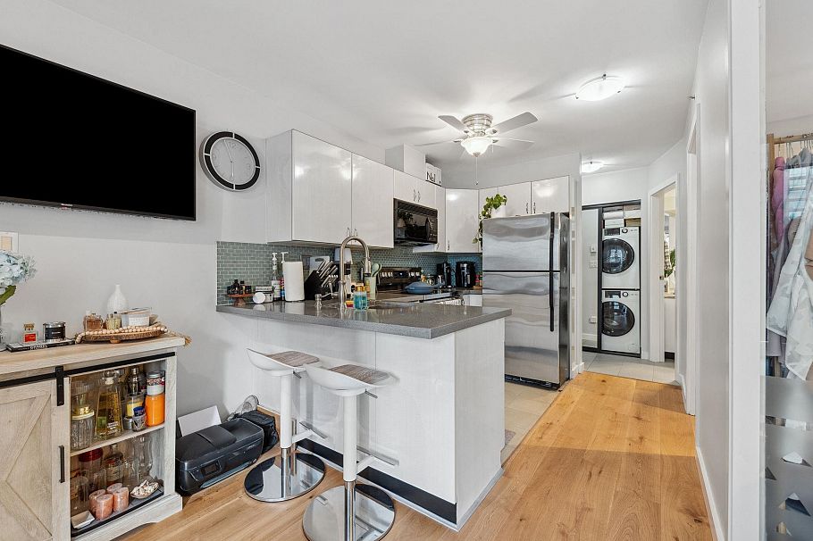 801 939 Homer Street Vancouver, BC - 15