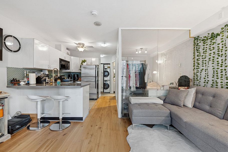 801 939 Homer Street Vancouver, BC - 13