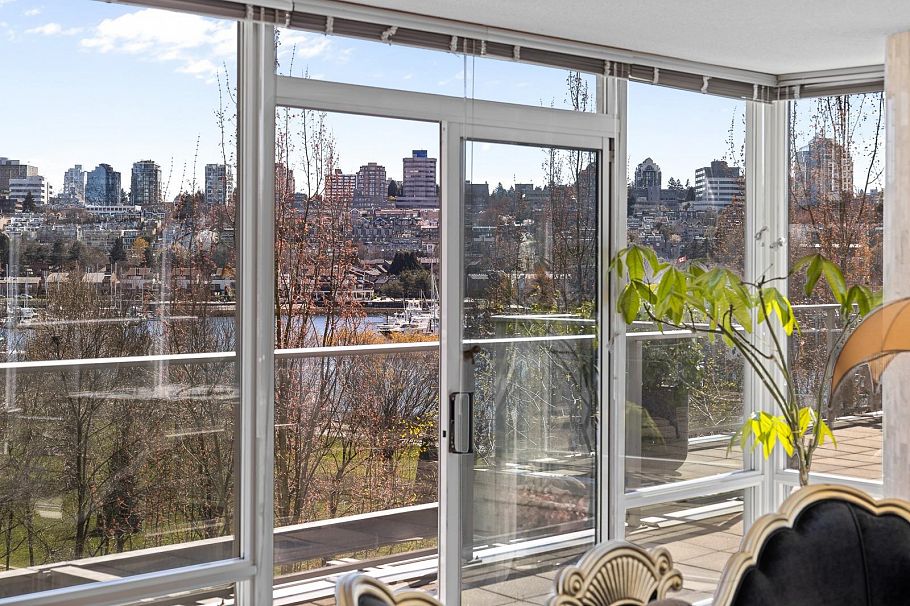 301 638 Beach Crescent Vancouver, BC - 3