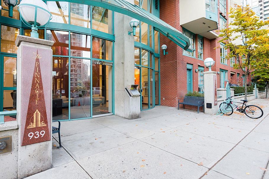 801 939 Homer Street Vancouver, BC - 4