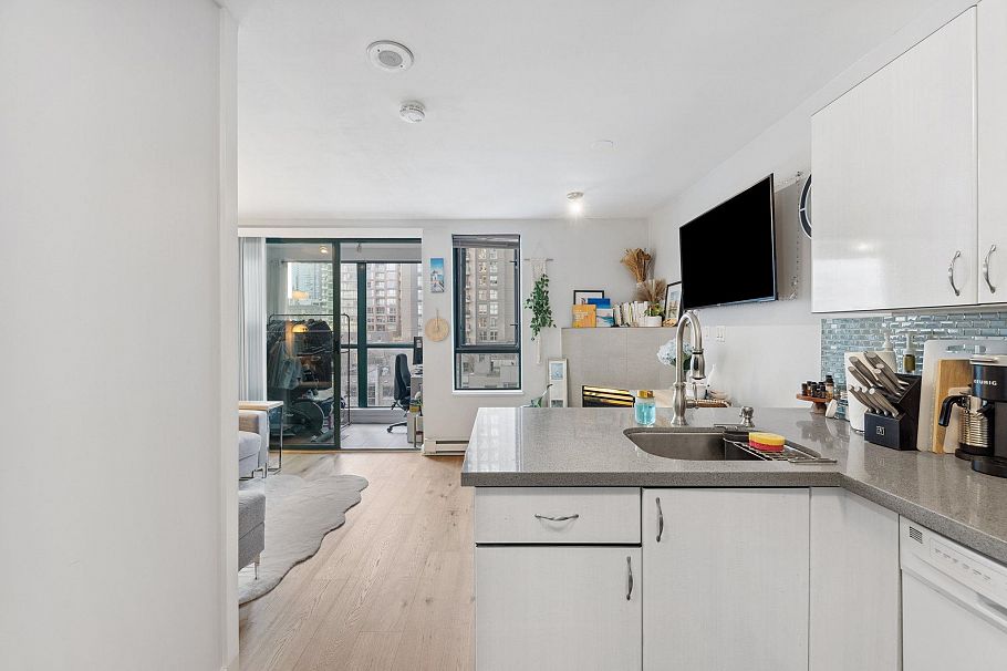 801 939 Homer Street Vancouver, BC - 20