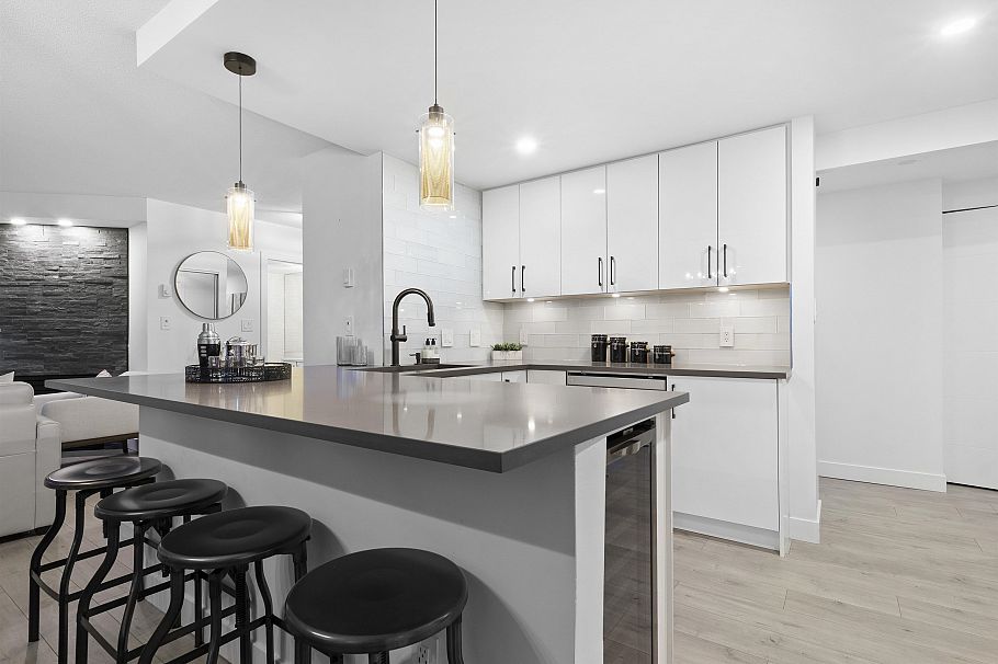 301 789 Jervis Street Vancouver, BC - 14