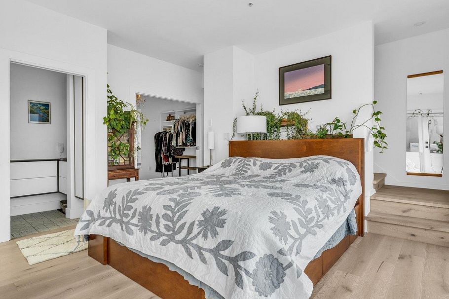 141 Alexander Street Vancouver, BC - 31