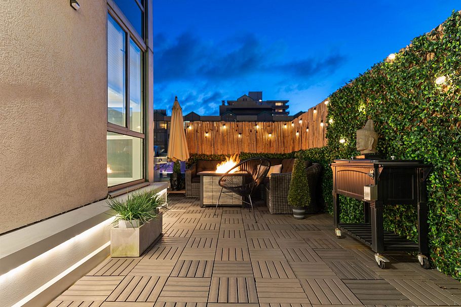 301 789 Jervis Street Vancouver, BC - 4