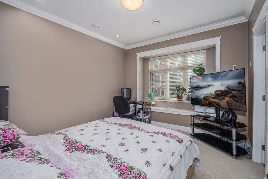 1507 E 55th Avenue Vancouver, BC - 14