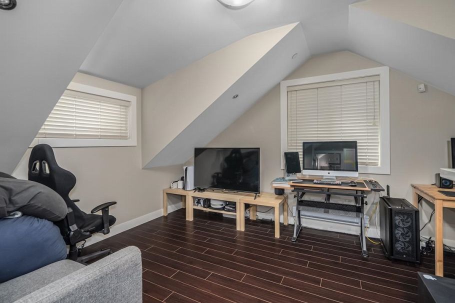 1507 E 55th Avenue Vancouver, BC - 19