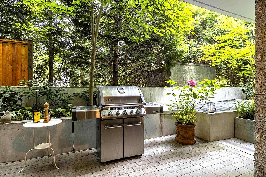 104 375 W 59th Avenue Vancouver, BC - 9