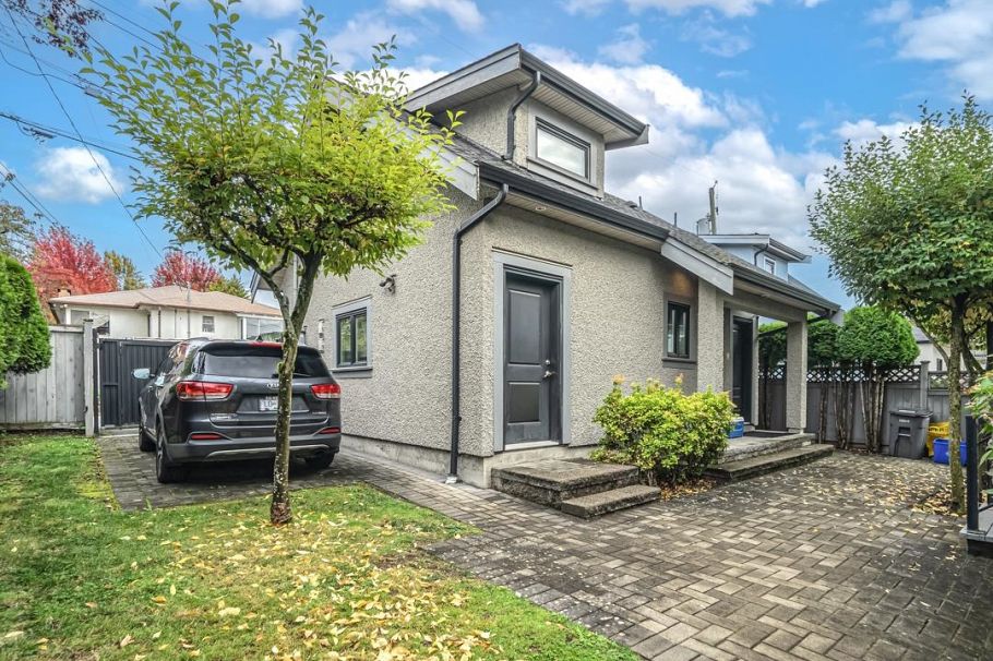 1507 E 55th Avenue Vancouver, BC - 23