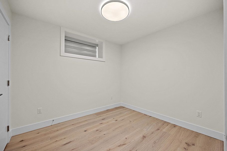 6009 Fremlin Street Vancouver, BC - 30