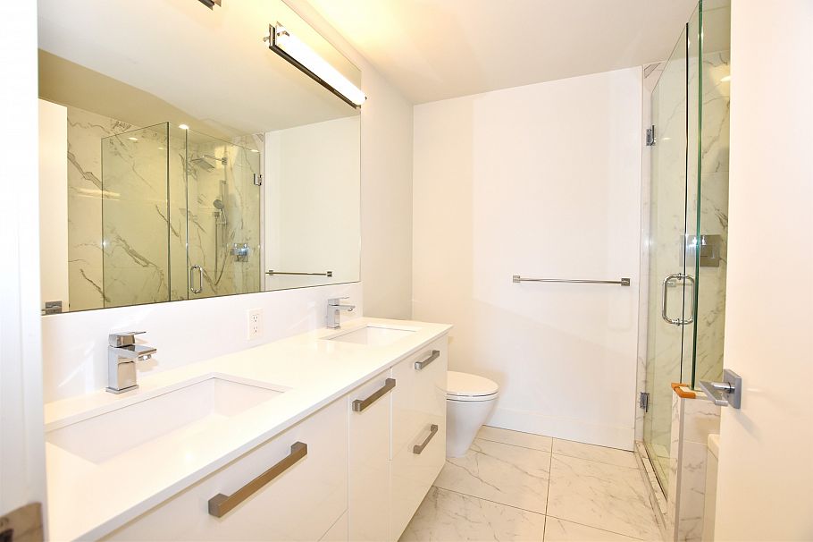 307 5688 Willow Street Vancouver, BC - 11