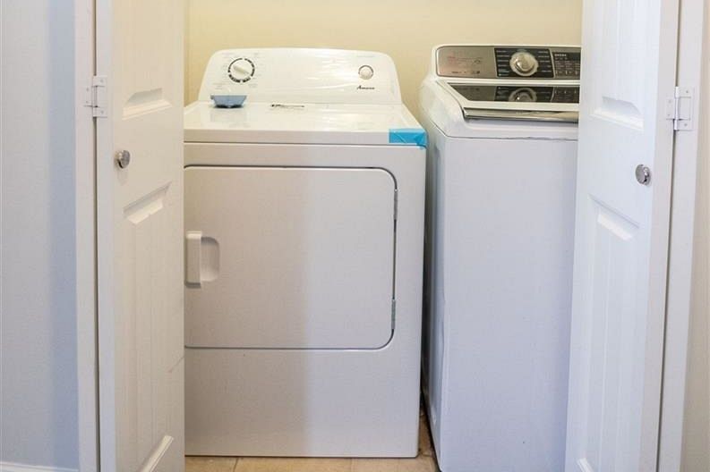 728 E 49th Avenue Vancouver, BC - 17