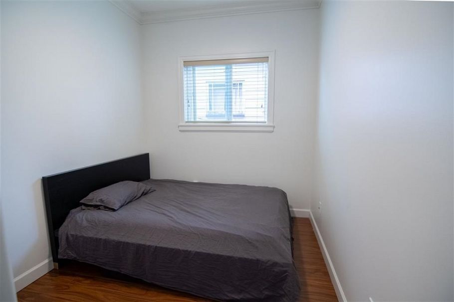 728 E 49th Avenue Vancouver, BC - 16