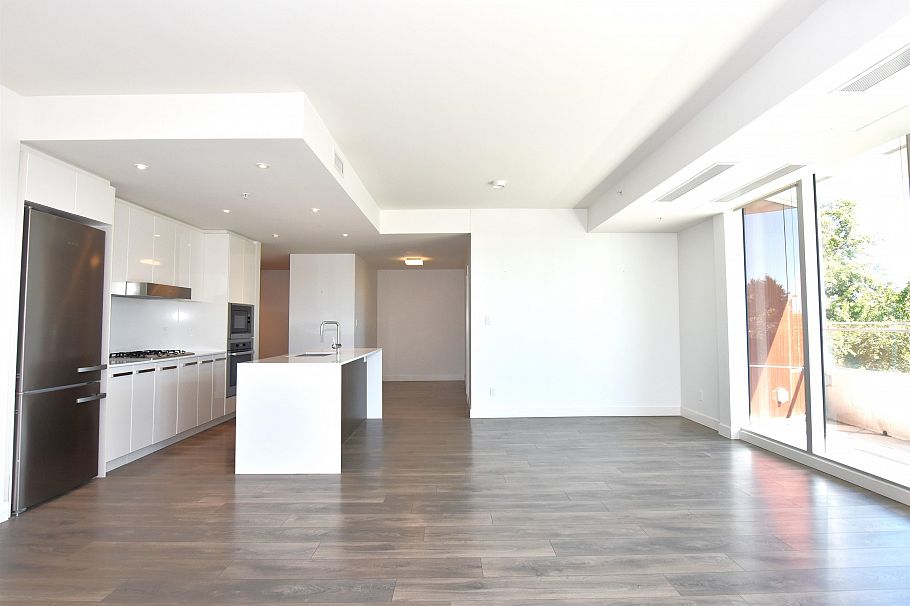 307 5688 Willow Street Vancouver, BC - 6