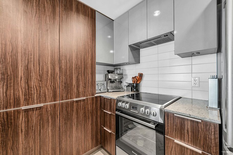 1506 1088 Richards Street Vancouver, BC - 17