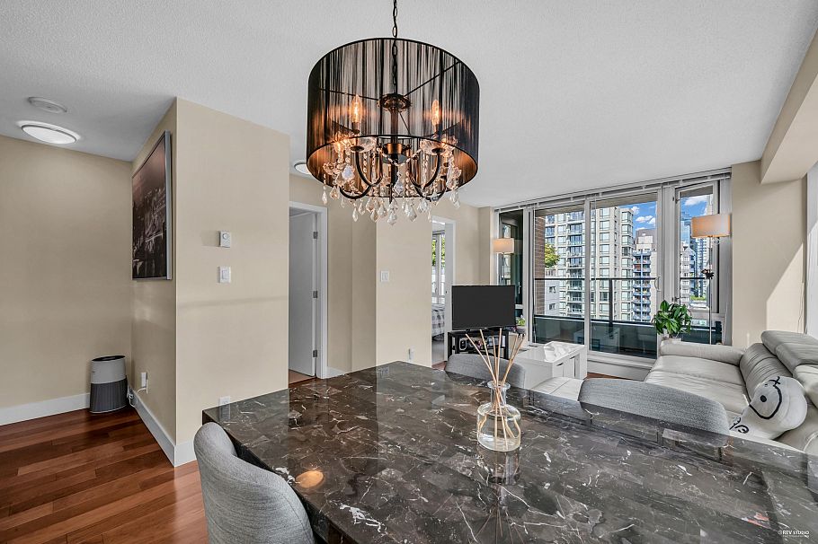 1506 1088 Richards Street Vancouver, BC - 3