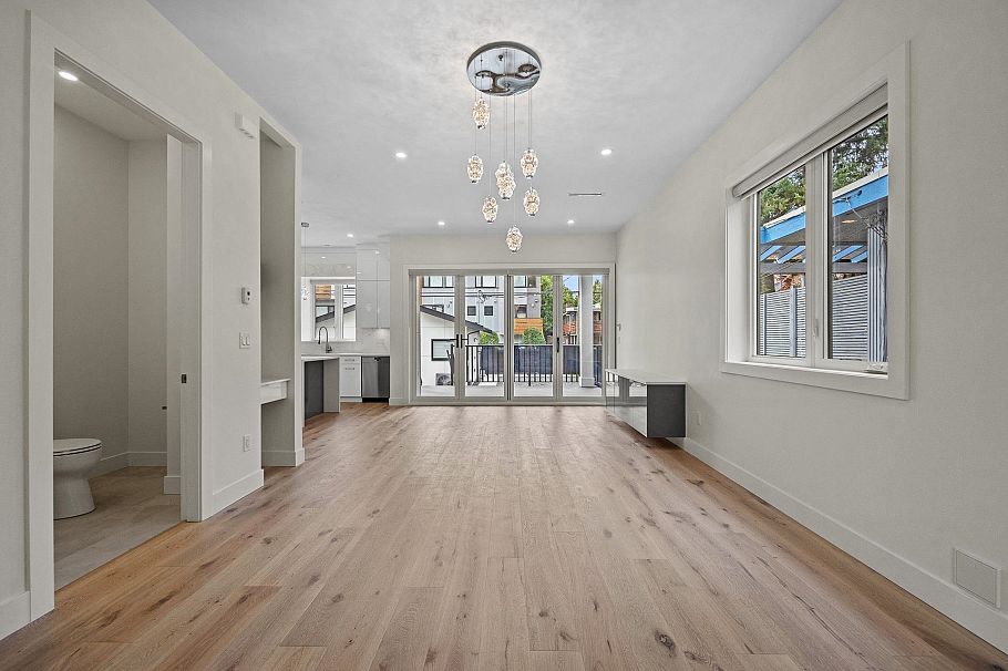 6009 Fremlin Street Vancouver, BC - 4