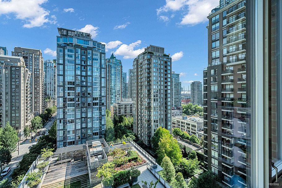 1506 1088 Richards Street Vancouver, BC - 7