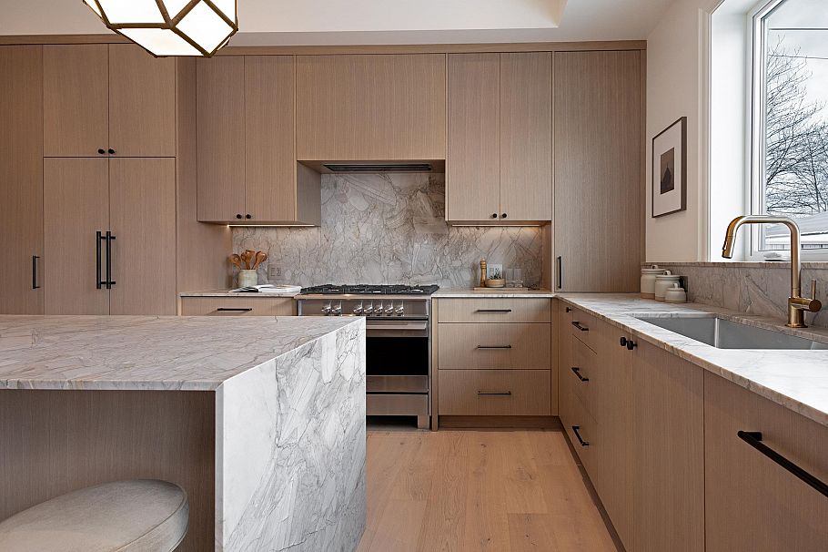 2382 E 5th Avenue Vancouver, BC - 5