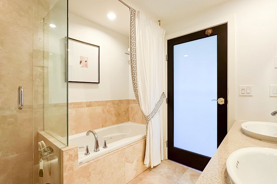 401 1925 Alberni Street Vancouver, BC - 25