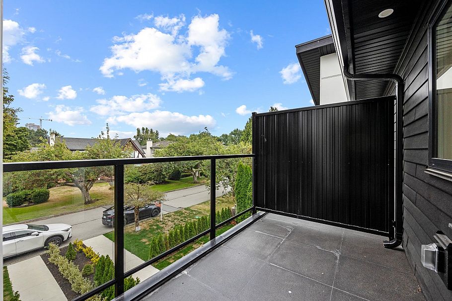 6009 Fremlin Street Vancouver, BC - 24