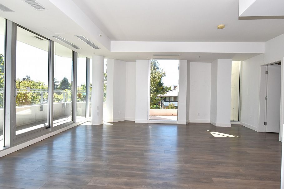 307 5688 Willow Street Vancouver, BC - 2