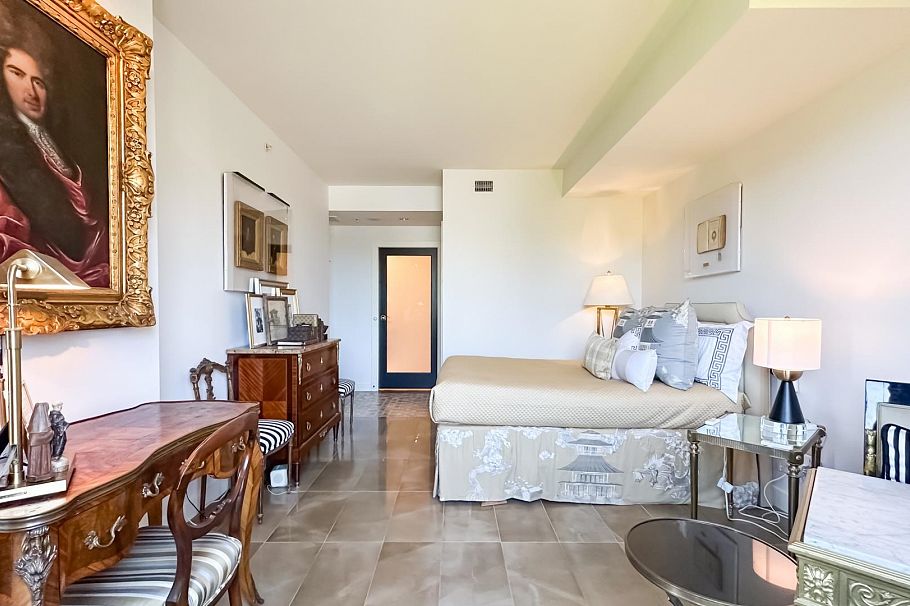 401 1925 Alberni Street Vancouver, BC - 22