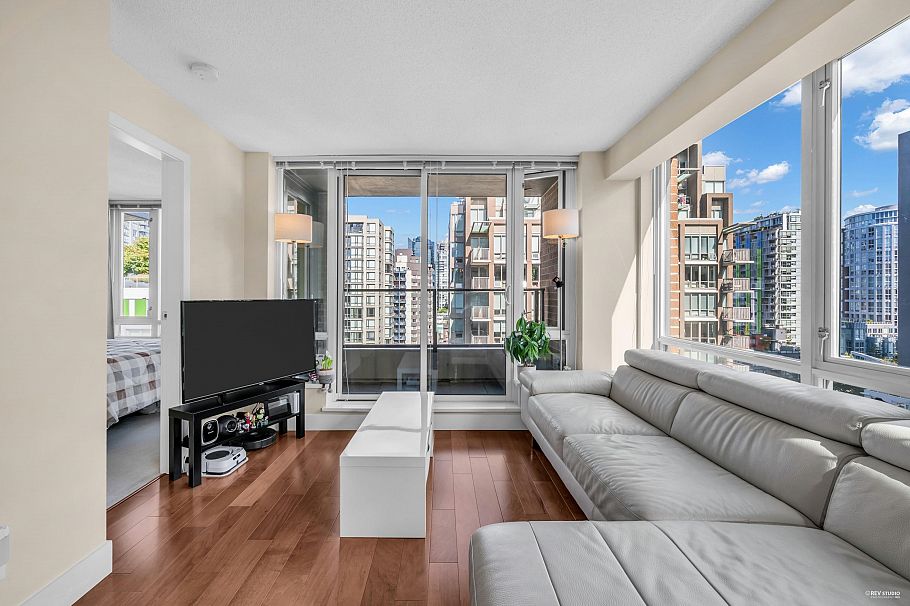 1506 1088 Richards Street Vancouver, BC - 4