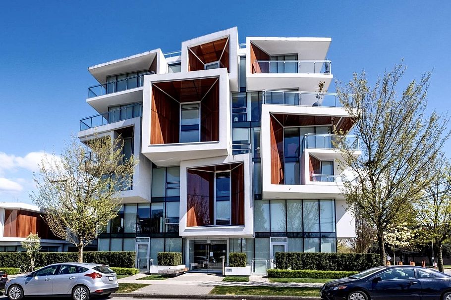 307 5688 Willow Street Vancouver, BC - 1