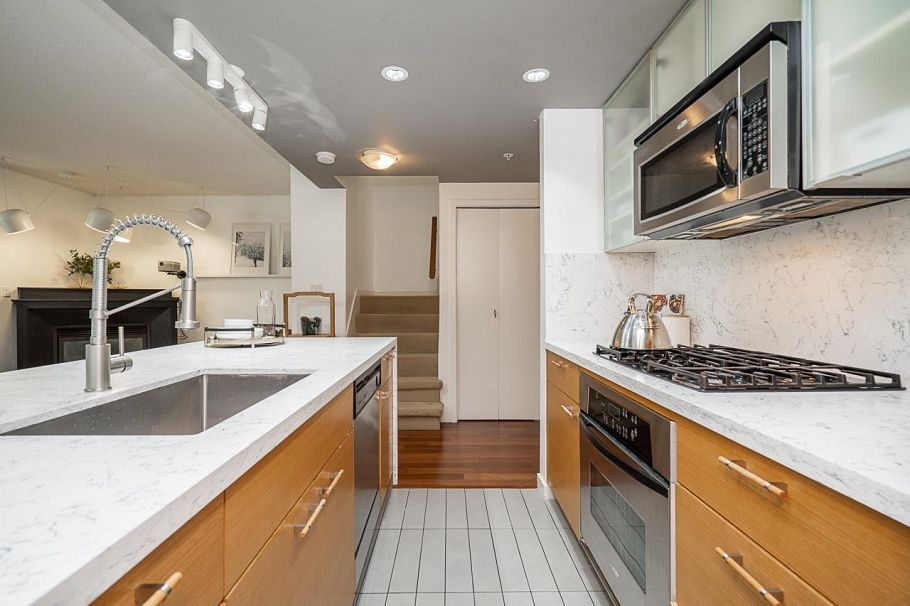 106 980 Cooperage Way Vancouver, BC - 8