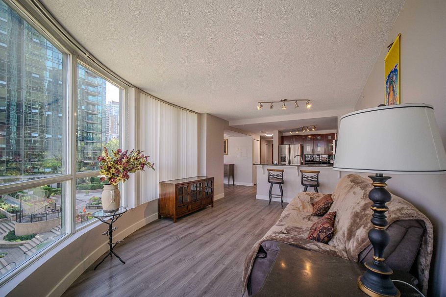 302 588 Broughton Street Vancouver, BC - 8