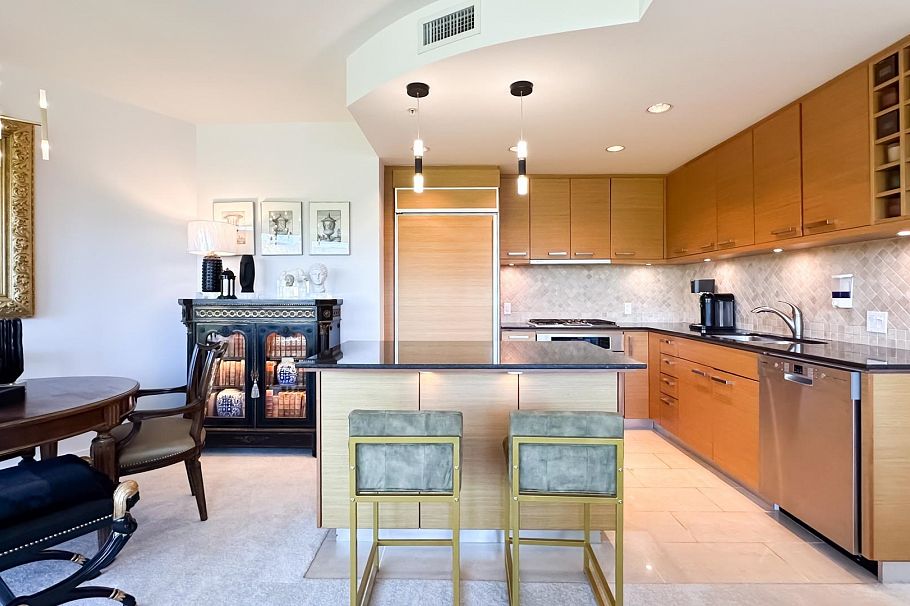 401 1925 Alberni Street Vancouver, BC - 16