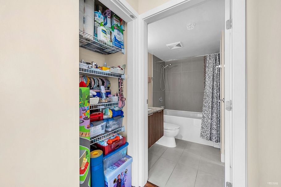 1506 1088 Richards Street Vancouver, BC - 5