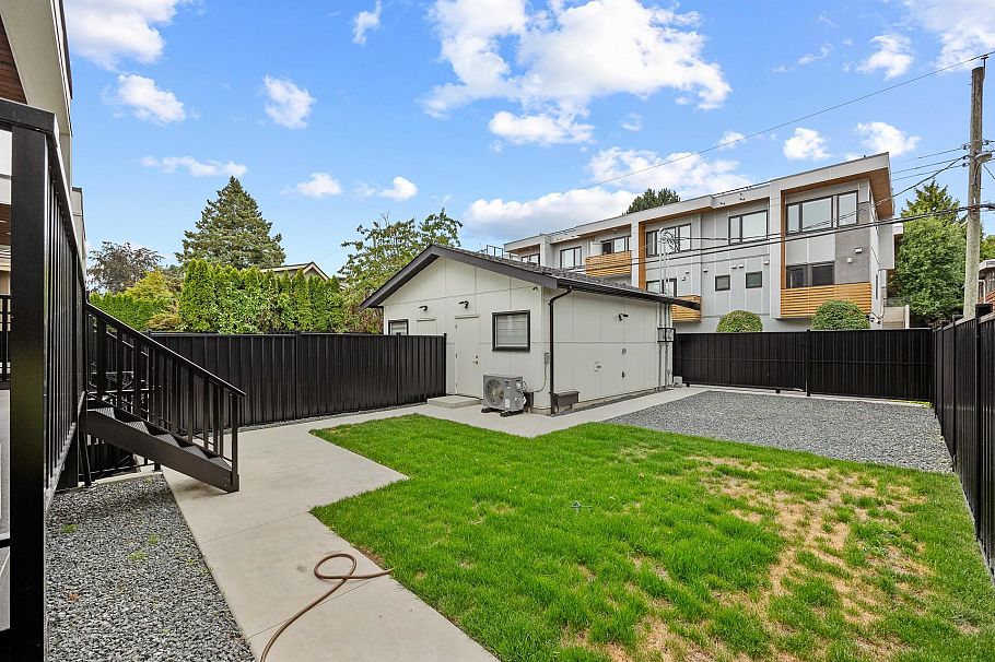6009 Fremlin Street Vancouver, BC - 36