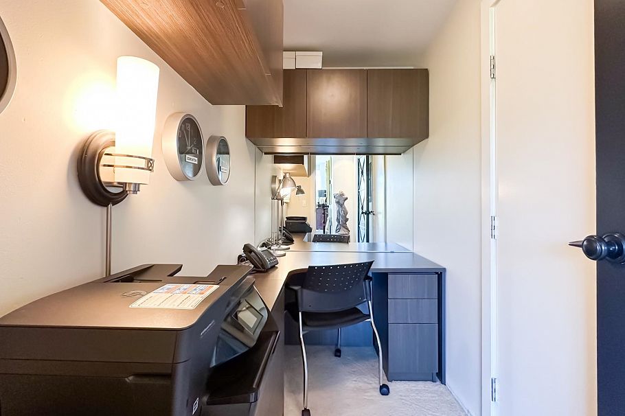 401 1925 Alberni Street Vancouver, BC - 26