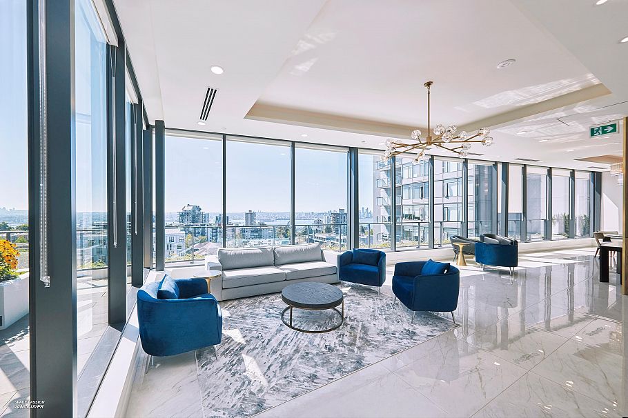 807 135 E 13th Street Vancouver, BC - 25