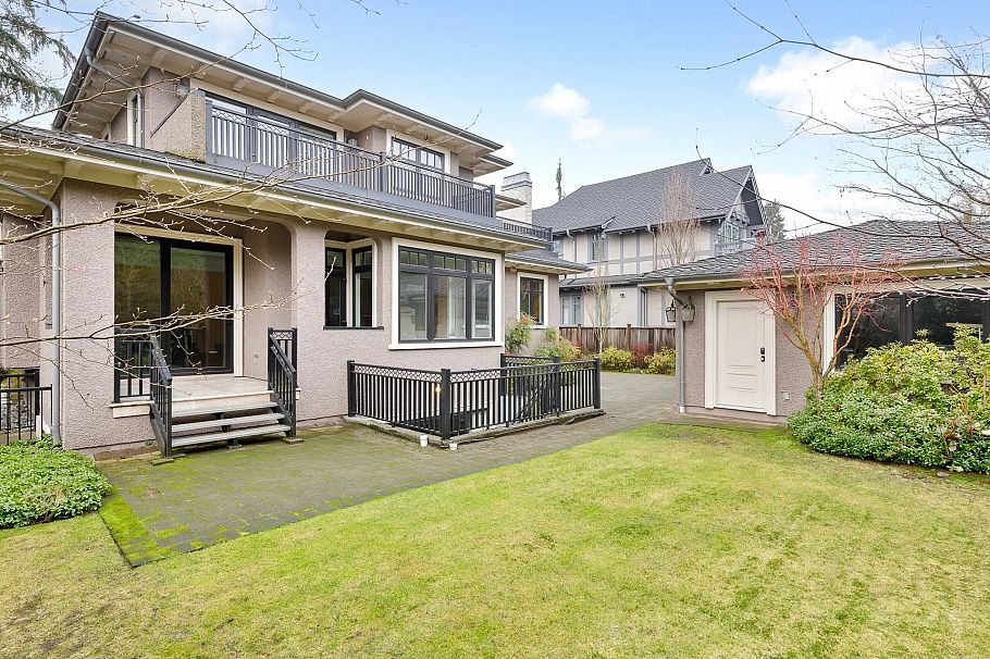 5826 Angus Drive Vancouver, BC - 36