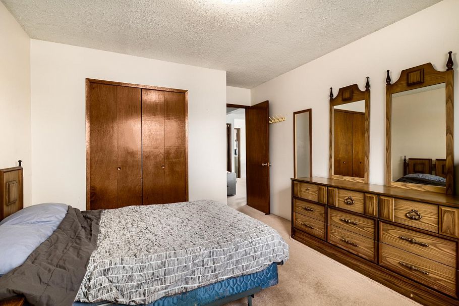 2270 E 54th Avenue Vancouver, BC - 19