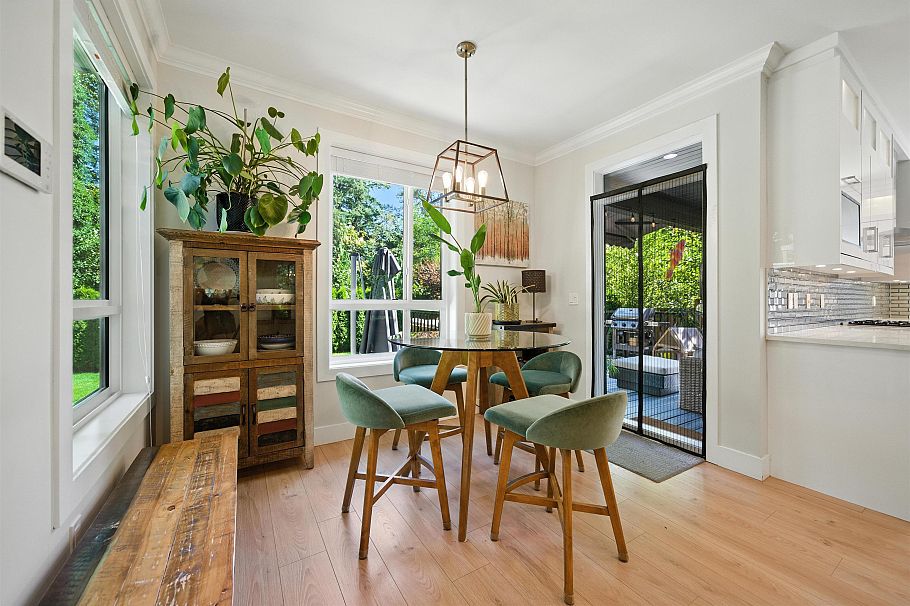 870 Browning Place North Vancouver, BC - 16