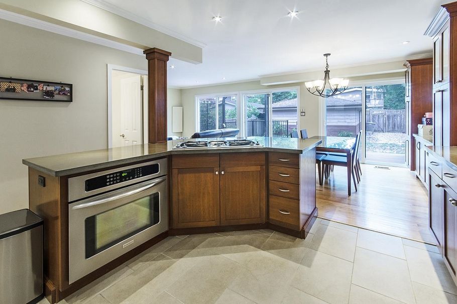 4063 W 33rd Avenue Vancouver, BC - 9