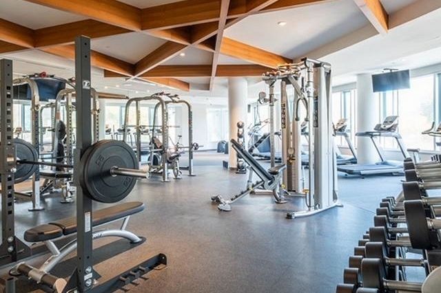 304 1500 Fern Street North Vancouver, BC - 6