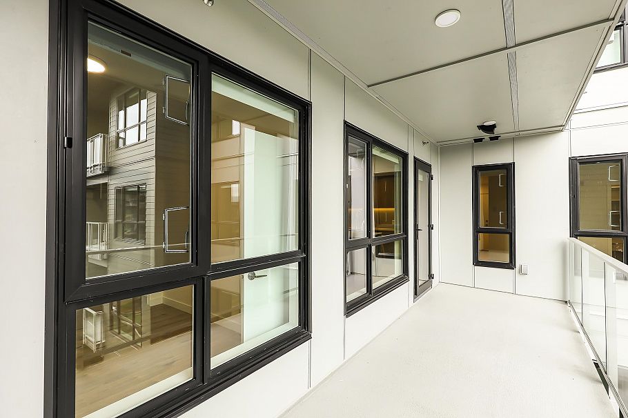 517 3594 Malsum Drive North Vancouver, BC - 26