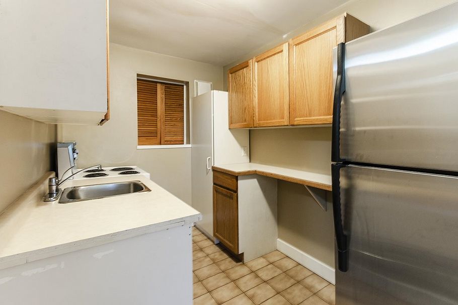 4063 W 33rd Avenue Vancouver, BC - 32