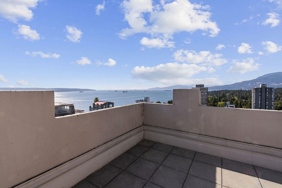 1850 Comox Street Vancouver, BC - 21