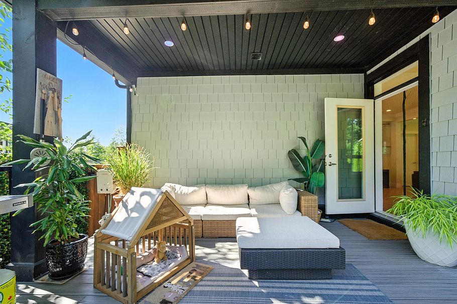 870 Browning Place North Vancouver, BC - 33