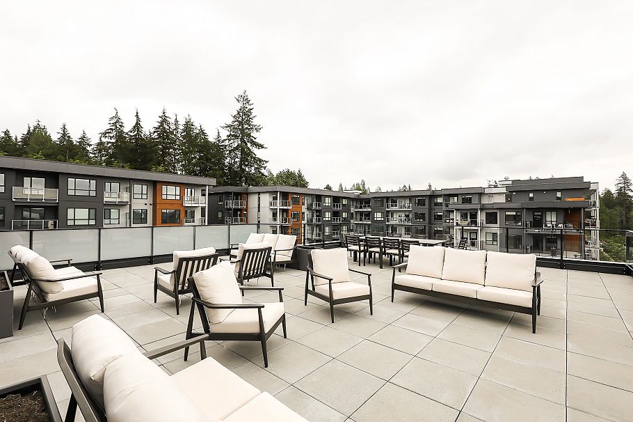 517 3594 Malsum Drive North Vancouver, BC - 28