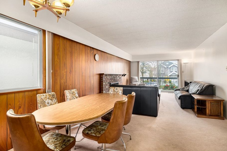 2270 E 54th Avenue Vancouver, BC - 5