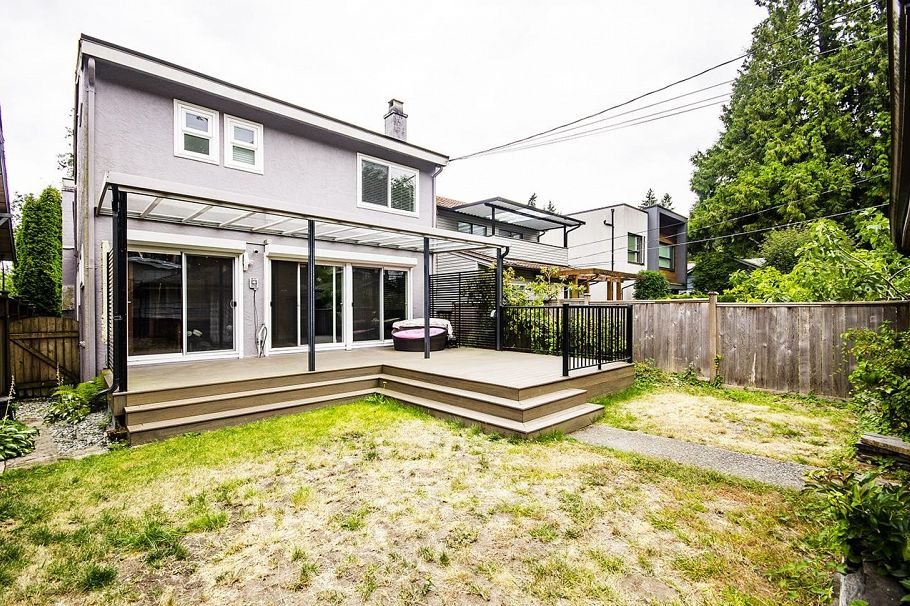 4063 W 33rd Avenue Vancouver, BC - 29