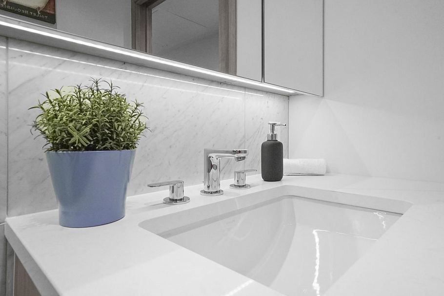 1884 87 Nelson Street Vancouver, BC - 18